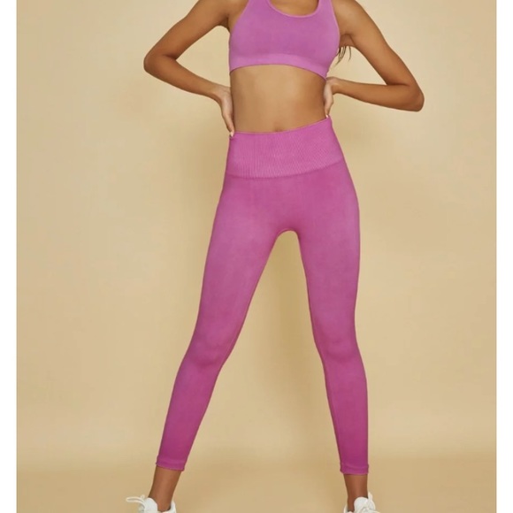 T.La Pants - Bandier TLA by Morgan Stewart Orchid Legging T.La Pants - Bandier TLA by Morgan Stewart Orchid Legging